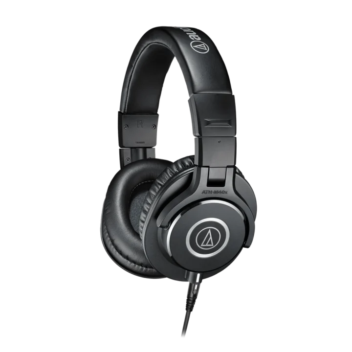 Audio-Technica ATH-M40x, professional studio monitor headphones, 40 mm driver headphones, flat-response studio headphones, closed-back monitoring headphones, detachable cable studio headphones
