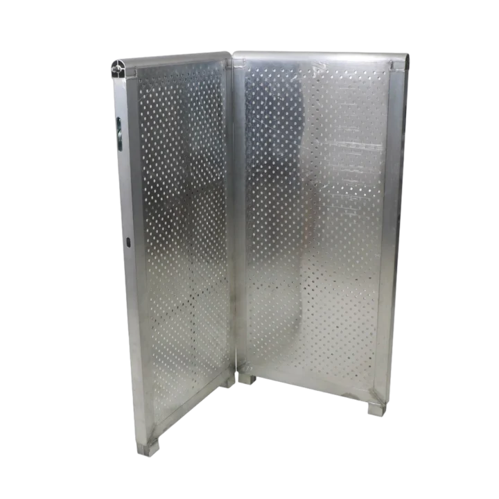 ProX 4-foot heavy-duty aluminum ventilated crowd barrier corner base section front view