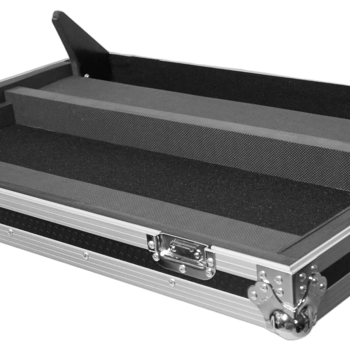 ProX ATA flight case for Allen and Heath QU-16 digital mixer console, front view with handles