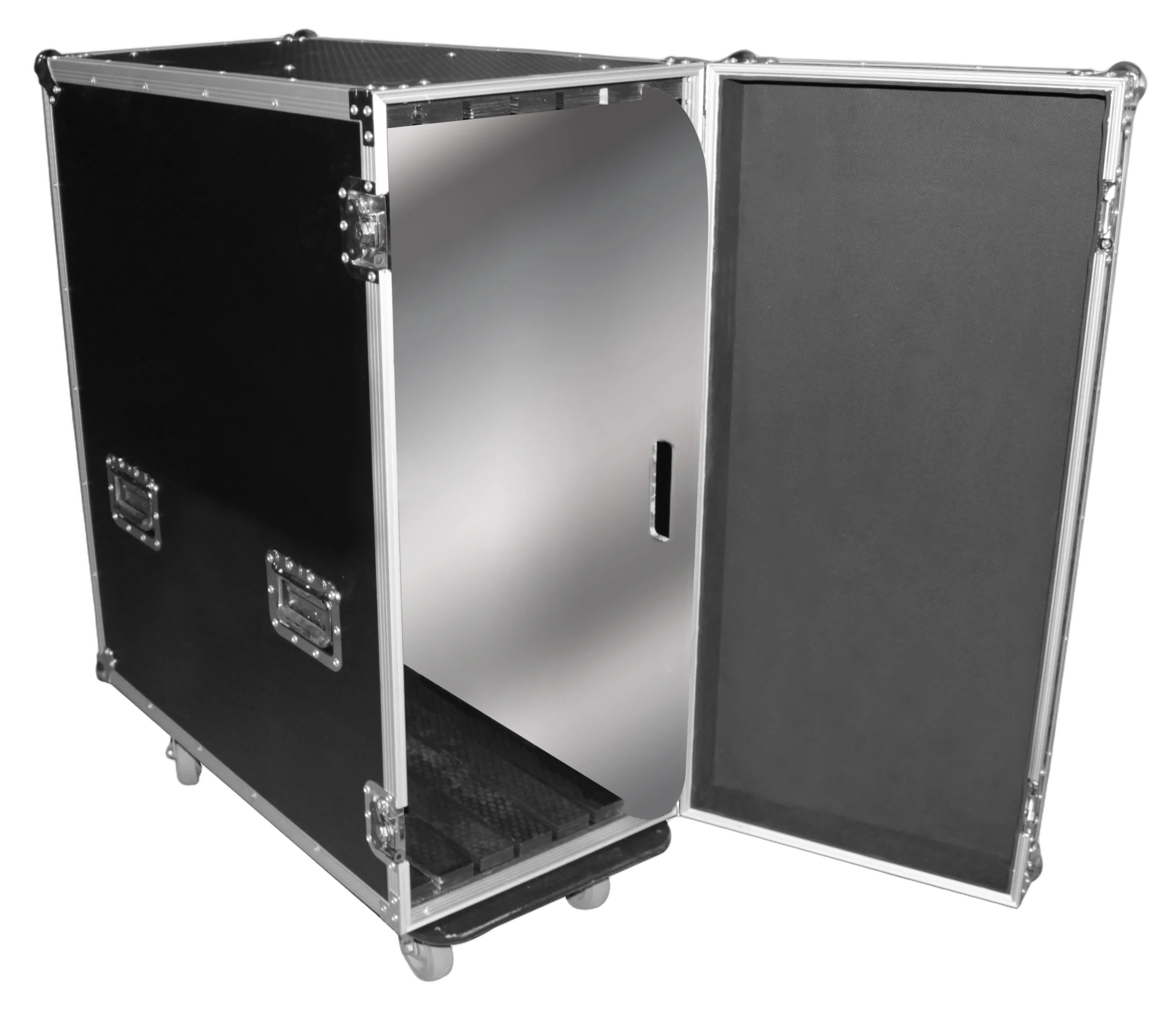 ProX ATA Flight Case Aluminum Truss Base Plates ProX ATA flight style road case 36 inch aluminum 8mm truss base plates front view