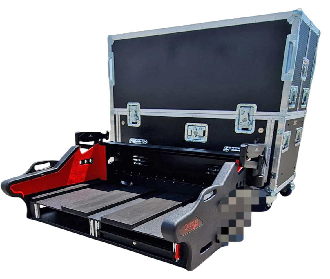 ProX Digico Q225 Quantum Console Flight Case Rear View ProX Digico Q225 Quantum 225 flip-ready hydraulic console flight case rear panel with 2U rack and wheels