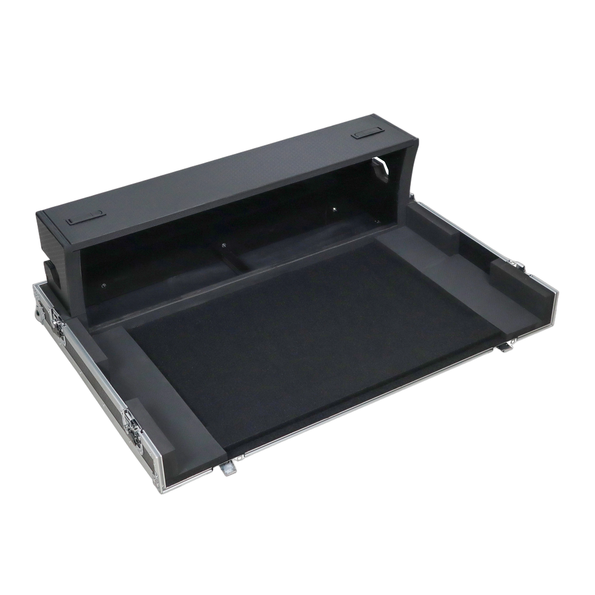 ProX ATA Flight Case Yamaha DM7 Mixer Protection ProX ATA flight case for Yamaha DM7 expansion console with doghouse compartment and caster wheels