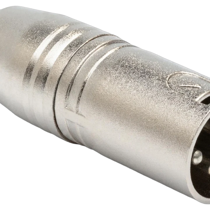 Hosa GXM-133 adapter with RCA female input and XLR male output connectors