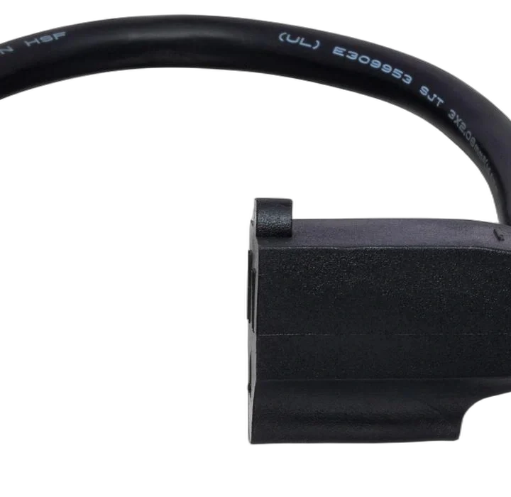 Hosa PWD-401 power cord piggyback adapter with IEC C13 and NEMA 5-15P connectors front view