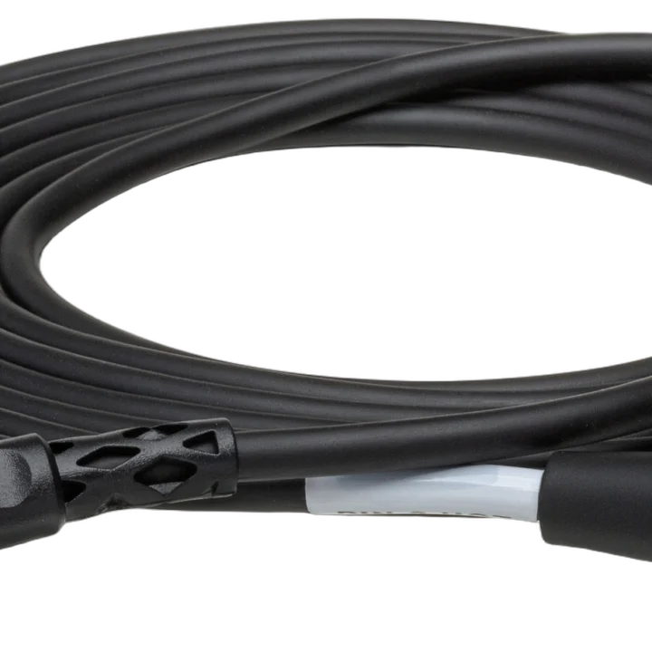 Hosa STX-105M balanced interconnect cable with 1/4 inch TRS to XLR male connectors