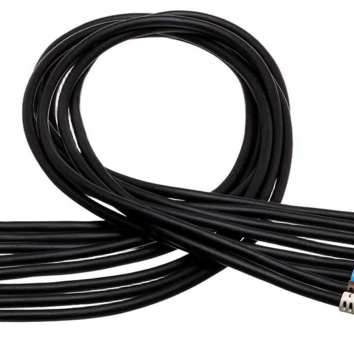 Hosa TTS-830 balanced patch cable with TT connectors, 1-foot length, professional audio