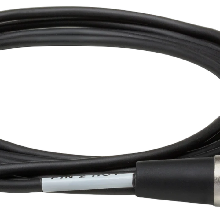 Hosa XVM-115F camcorder microphone cable with XLR female connector and right-angle 3.5mm TRS jack