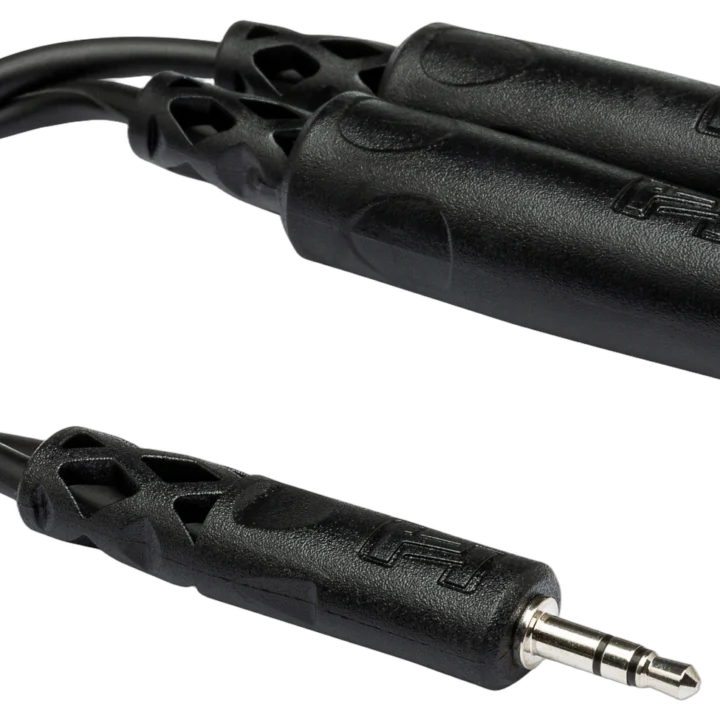Hosa YMP-233 Y cable with 3.5mm TRS mini jack connector and dual 1/4 inch TRSF outputs
